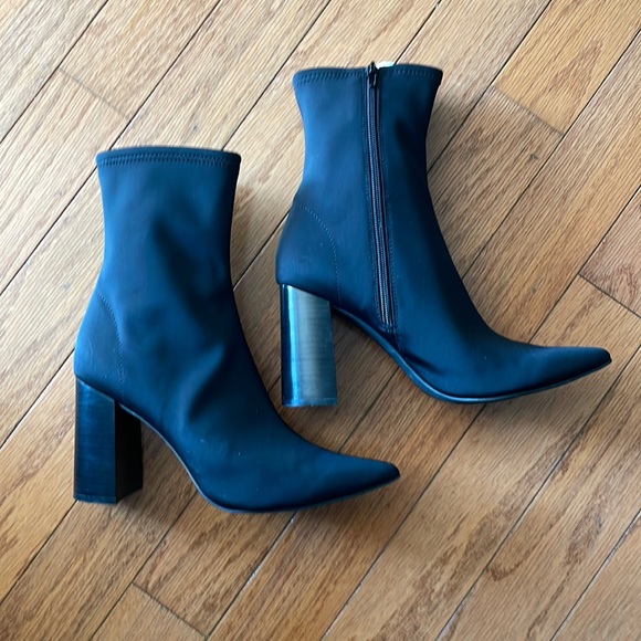 Jeffrey Campbell Siren Boot - Picture 12 of 15
